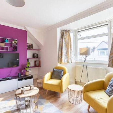 Cosy 1 Bedroom Flat Near Barking Town Centre Exterior foto
